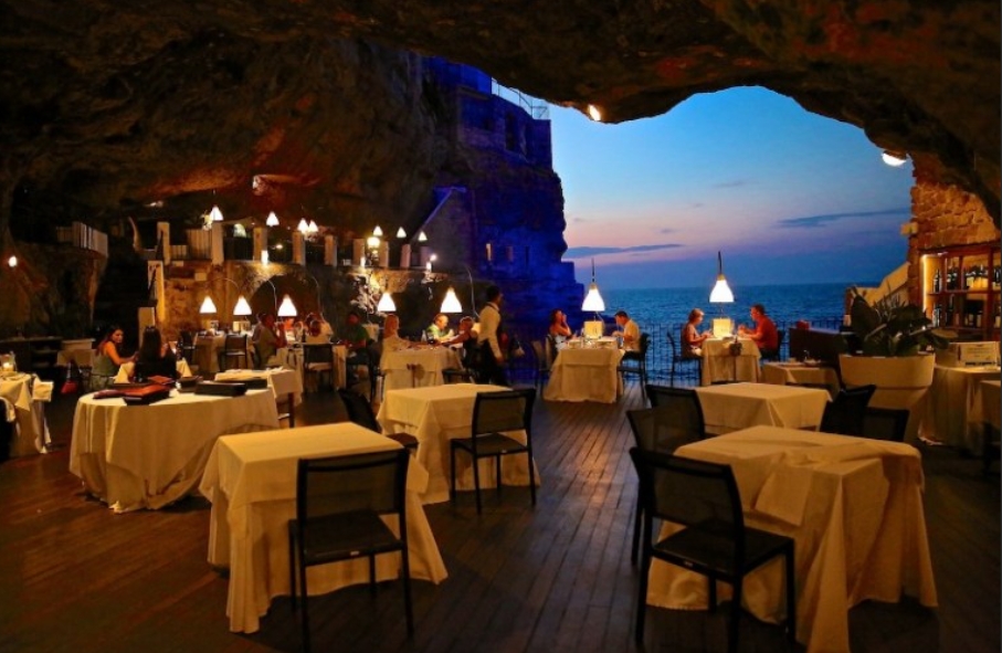Grotta Palazzese2